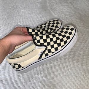 Checkered Vans Size 7